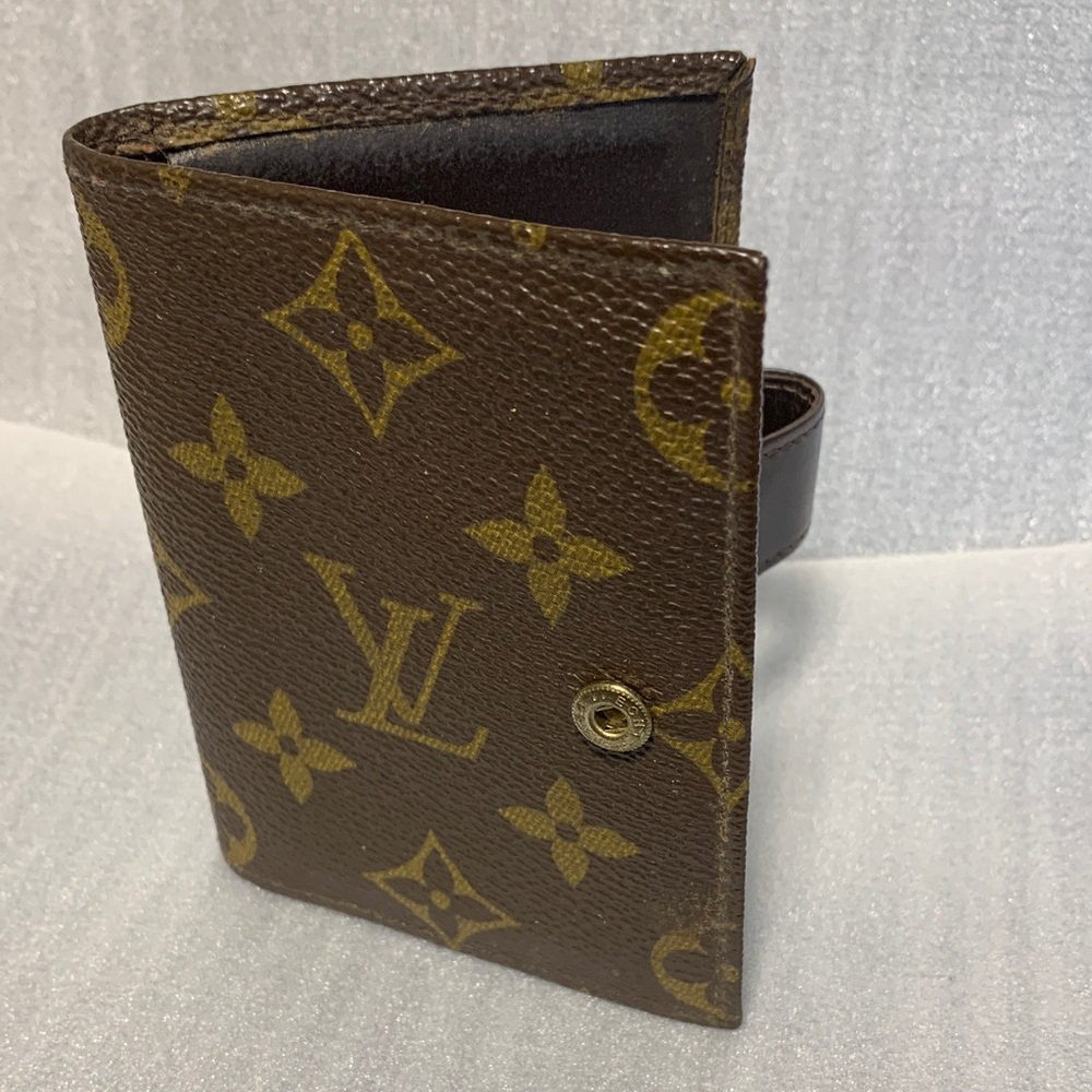 Louis Vuitton Monogram Card Case